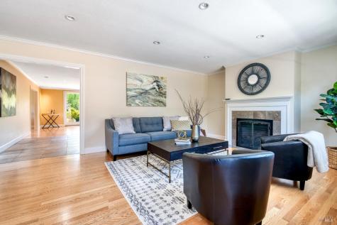 649 Peach Street Novato CA 94945