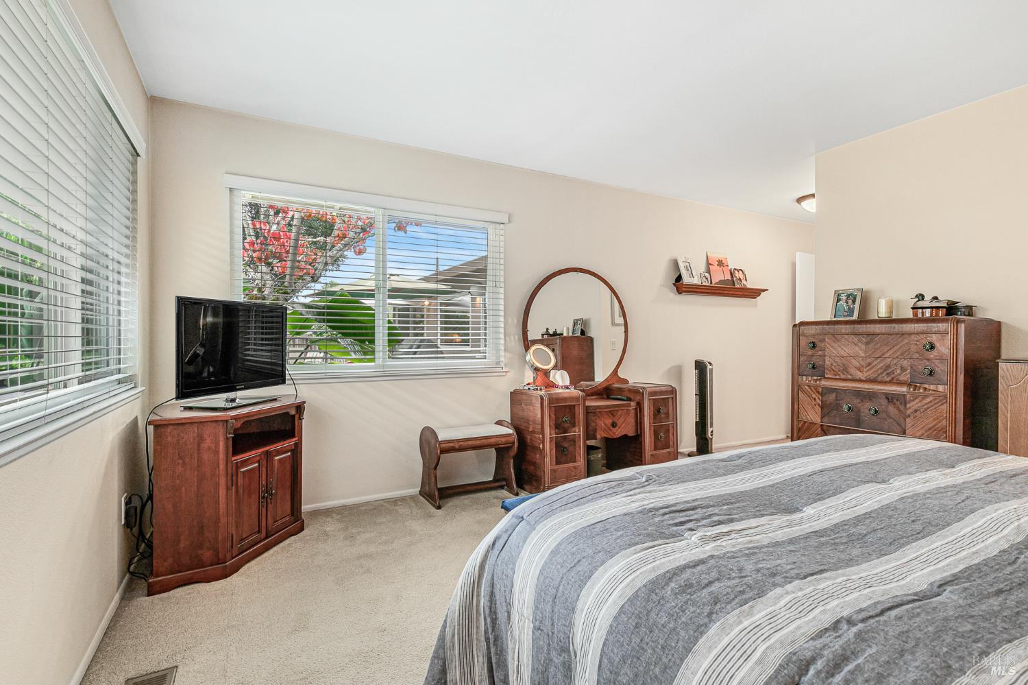 7125 Fairfield Drive Santa Rosa CA 95409