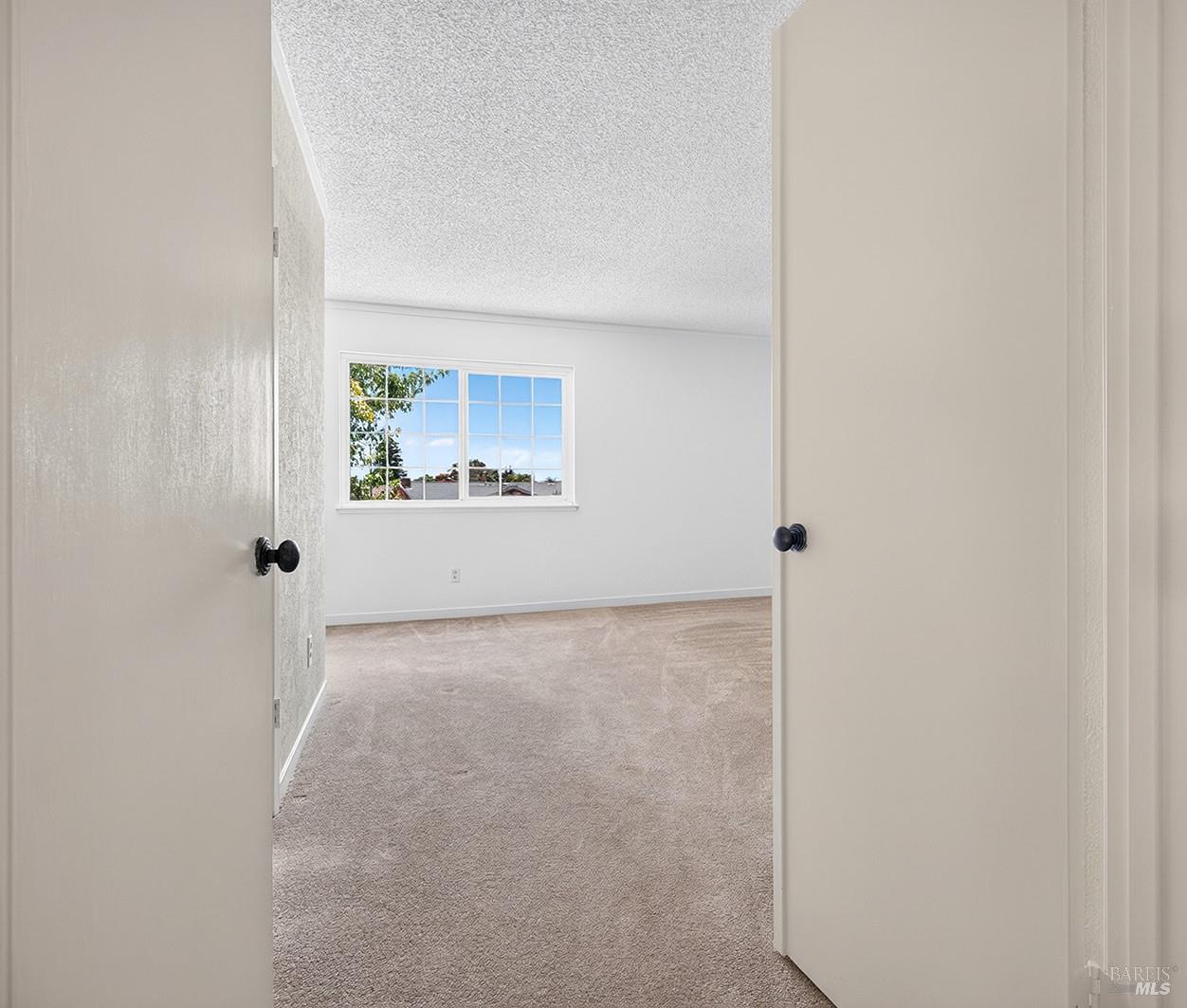 901 Catalpa Way Petaluma CA 94954