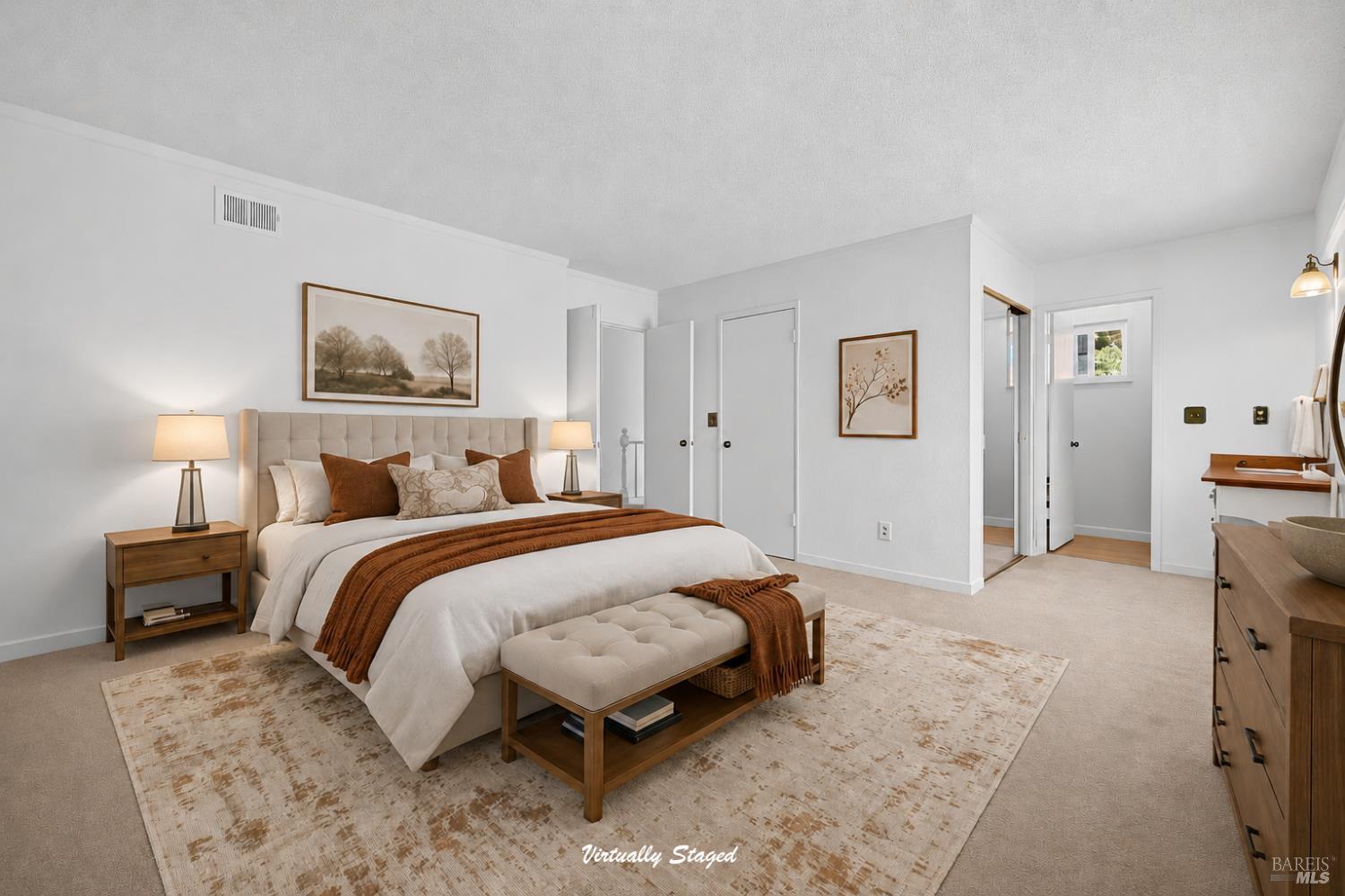901 Catalpa Way Petaluma CA 94954