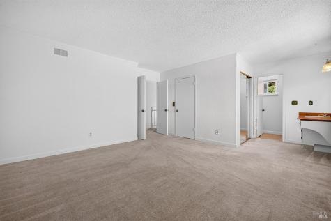 901 Catalpa Way Petaluma CA 94954
