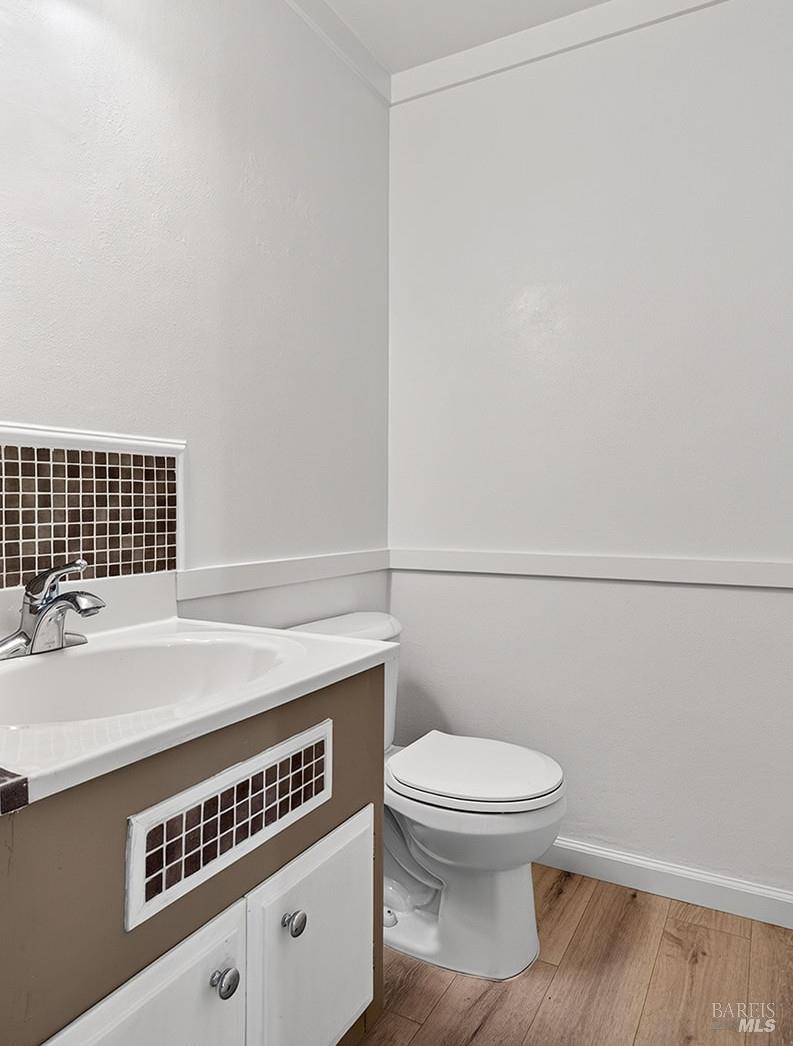 901 Catalpa Way Petaluma CA 94954