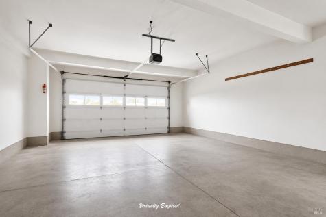 901 Catalpa Way Petaluma CA 94954