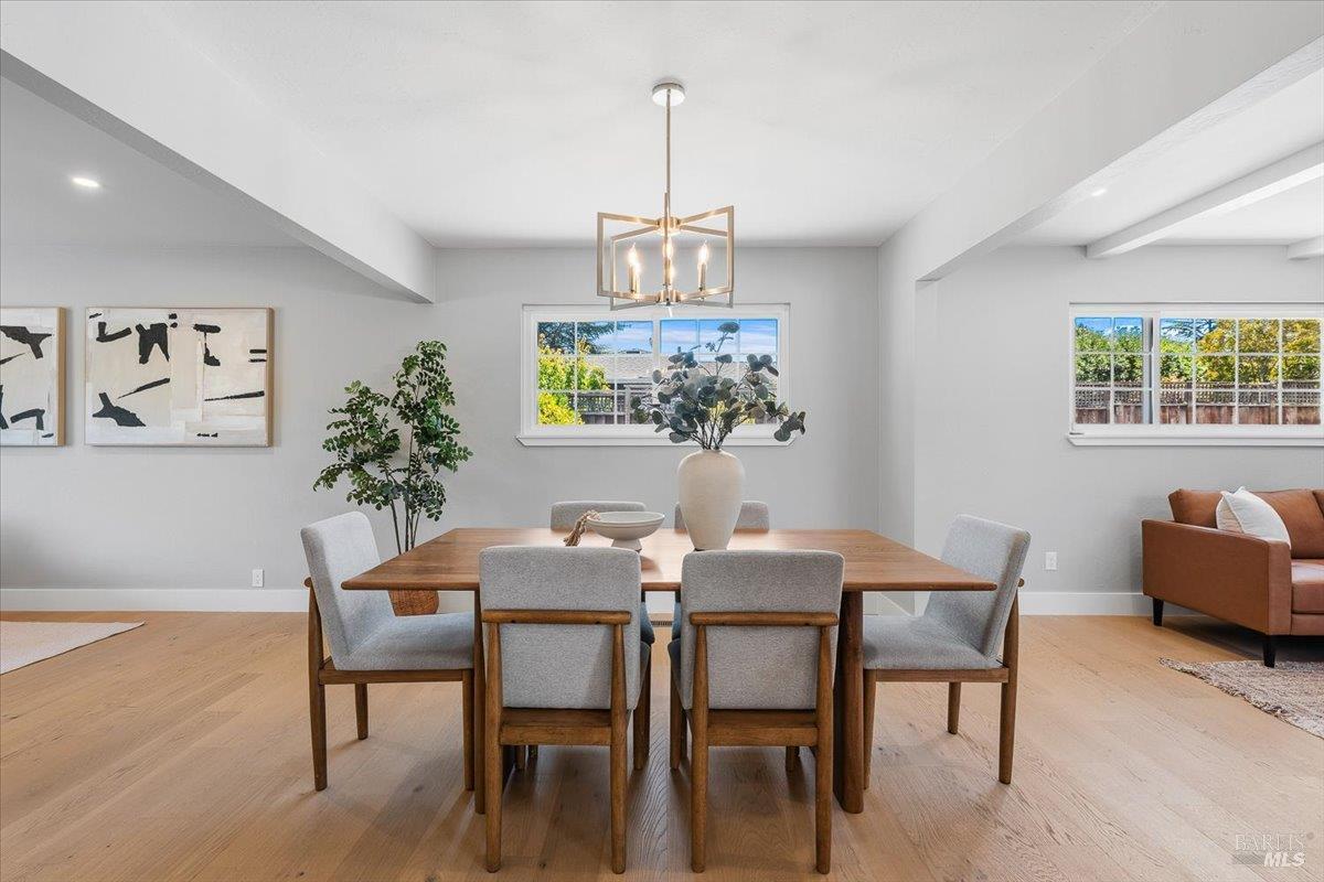34 Devonshire Drive Novato CA 94947