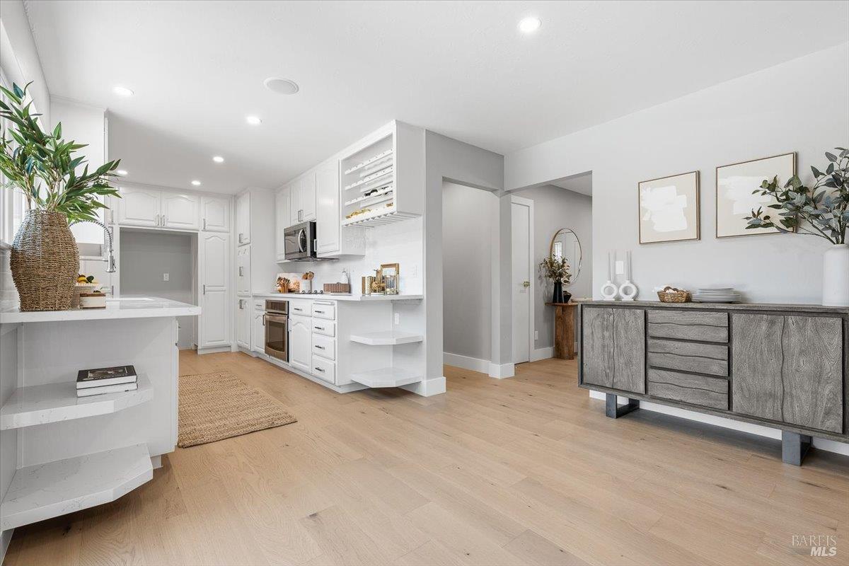 34 Devonshire Drive Novato CA 94947