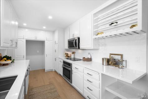 34 Devonshire Drive Novato CA 94947