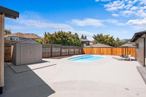 34 Devonshire Drive Novato CA 94947