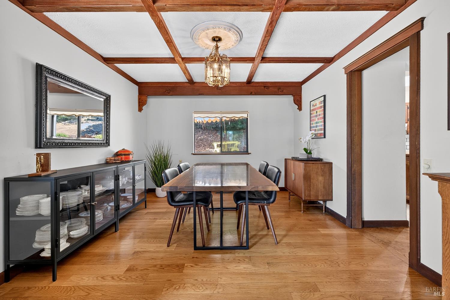 2591 Del Rosa Avenue Santa Rosa CA 95409