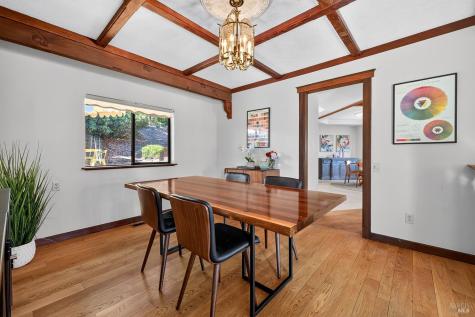 2591 Del Rosa Avenue Santa Rosa CA 95409