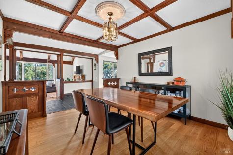 2591 Del Rosa Avenue Santa Rosa CA 95409