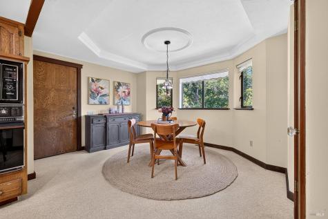 2591 Del Rosa Avenue Santa Rosa CA 95409