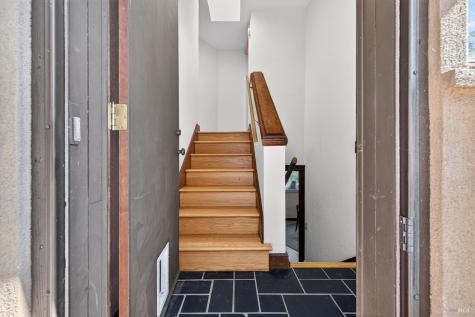 2591 Del Rosa Avenue Santa Rosa CA 95409