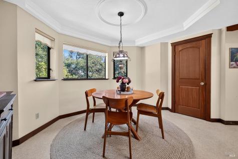 2591 Del Rosa Avenue Santa Rosa CA 95409