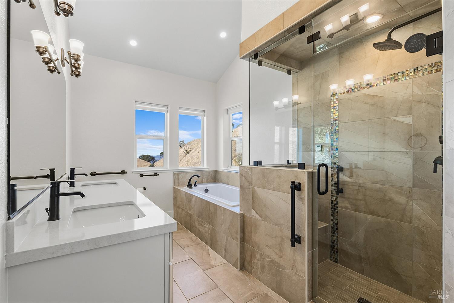 1475 Los Alamos Road Santa Rosa CA 95409