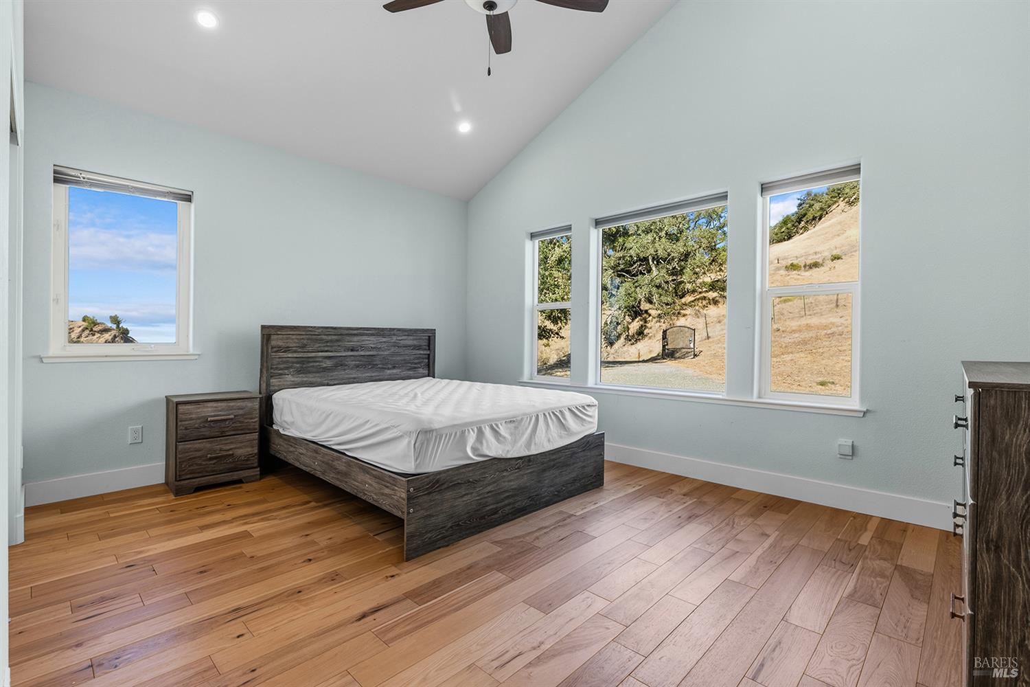 1475 Los Alamos Road Santa Rosa CA 95409