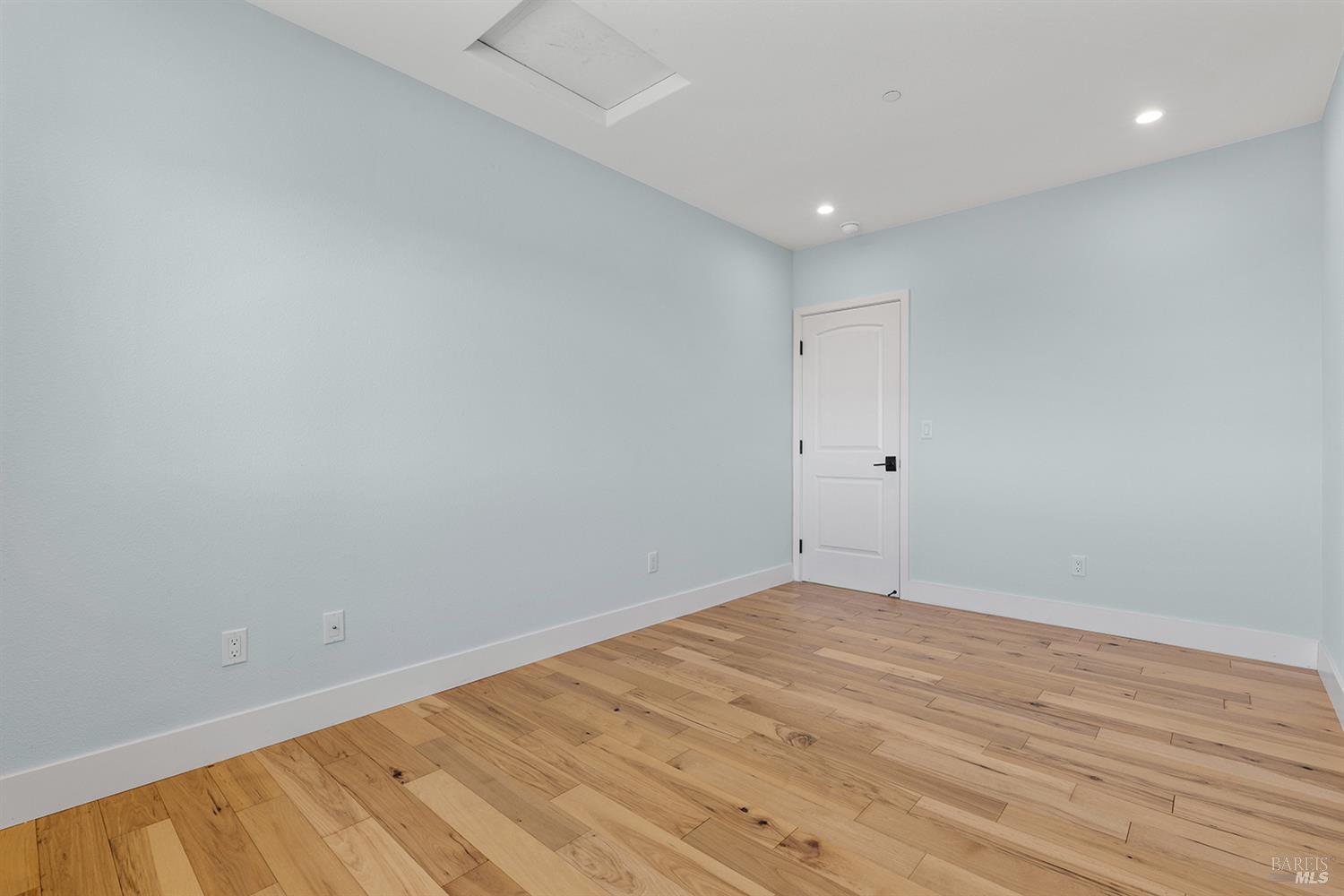1475 Los Alamos Road Santa Rosa CA 95409