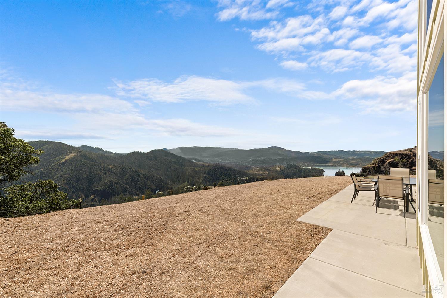 1475 Los Alamos Road Santa Rosa CA 95409