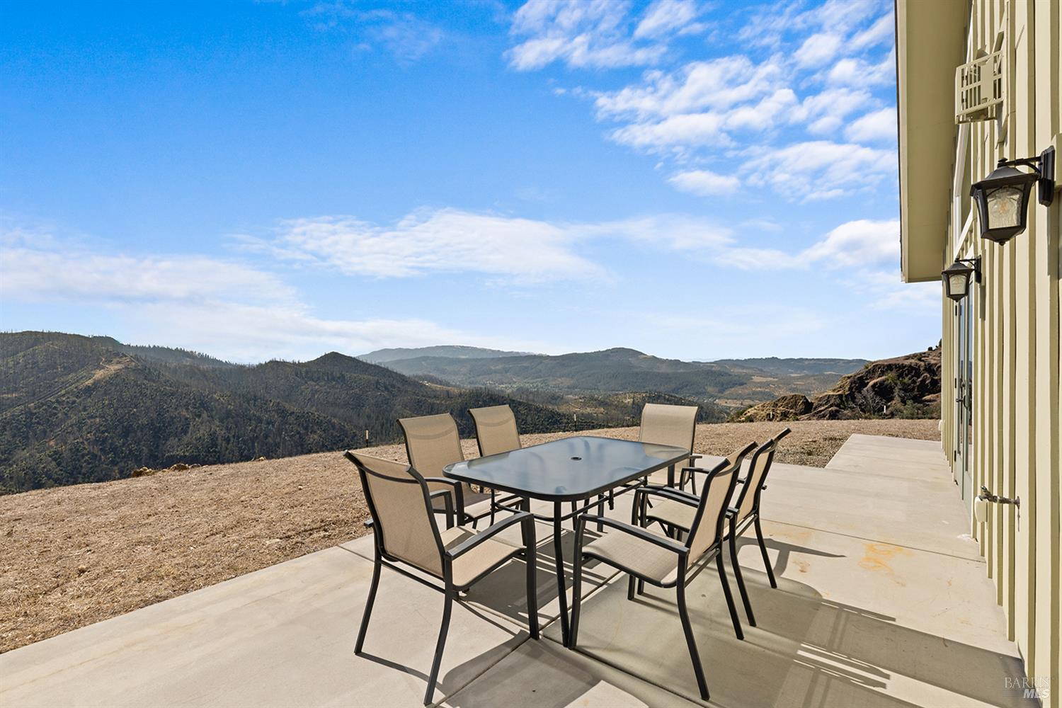 1475 Los Alamos Road Santa Rosa CA 95409