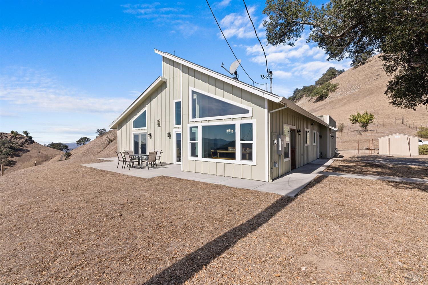 1475 Los Alamos Road Santa Rosa CA 95409