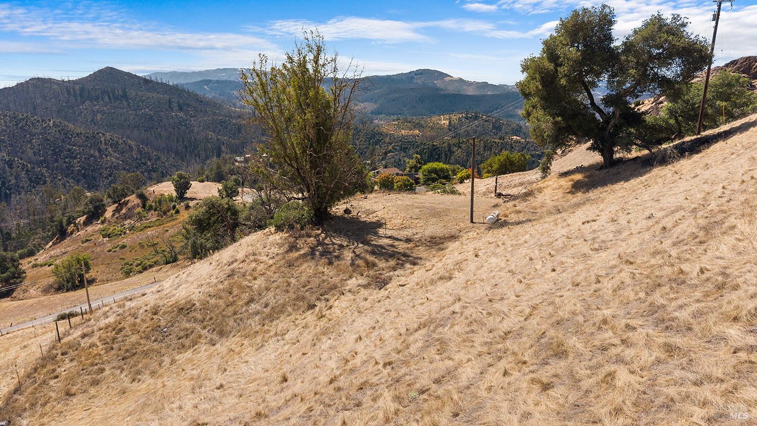 1475 Los Alamos Road Santa Rosa CA 95409