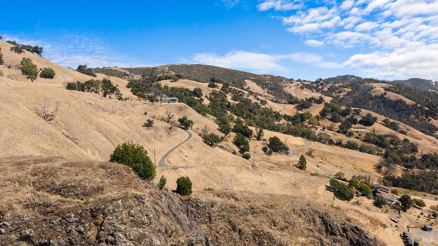1475 Los Alamos Road Santa Rosa CA 95409