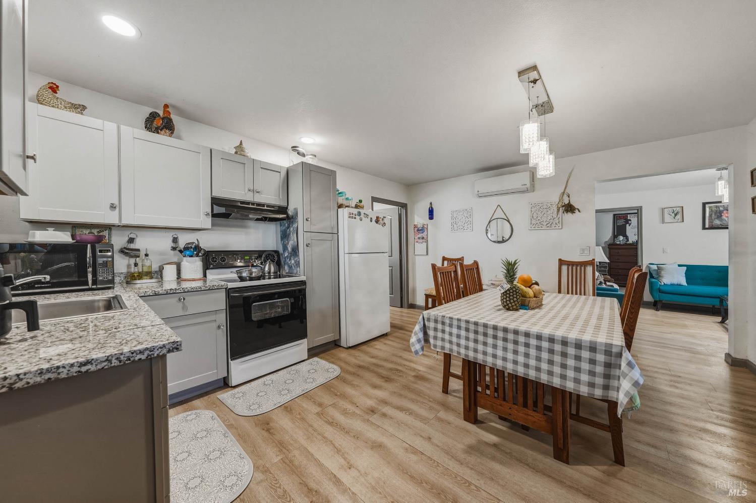 3676 Madrone Street Clearlake CA 95422