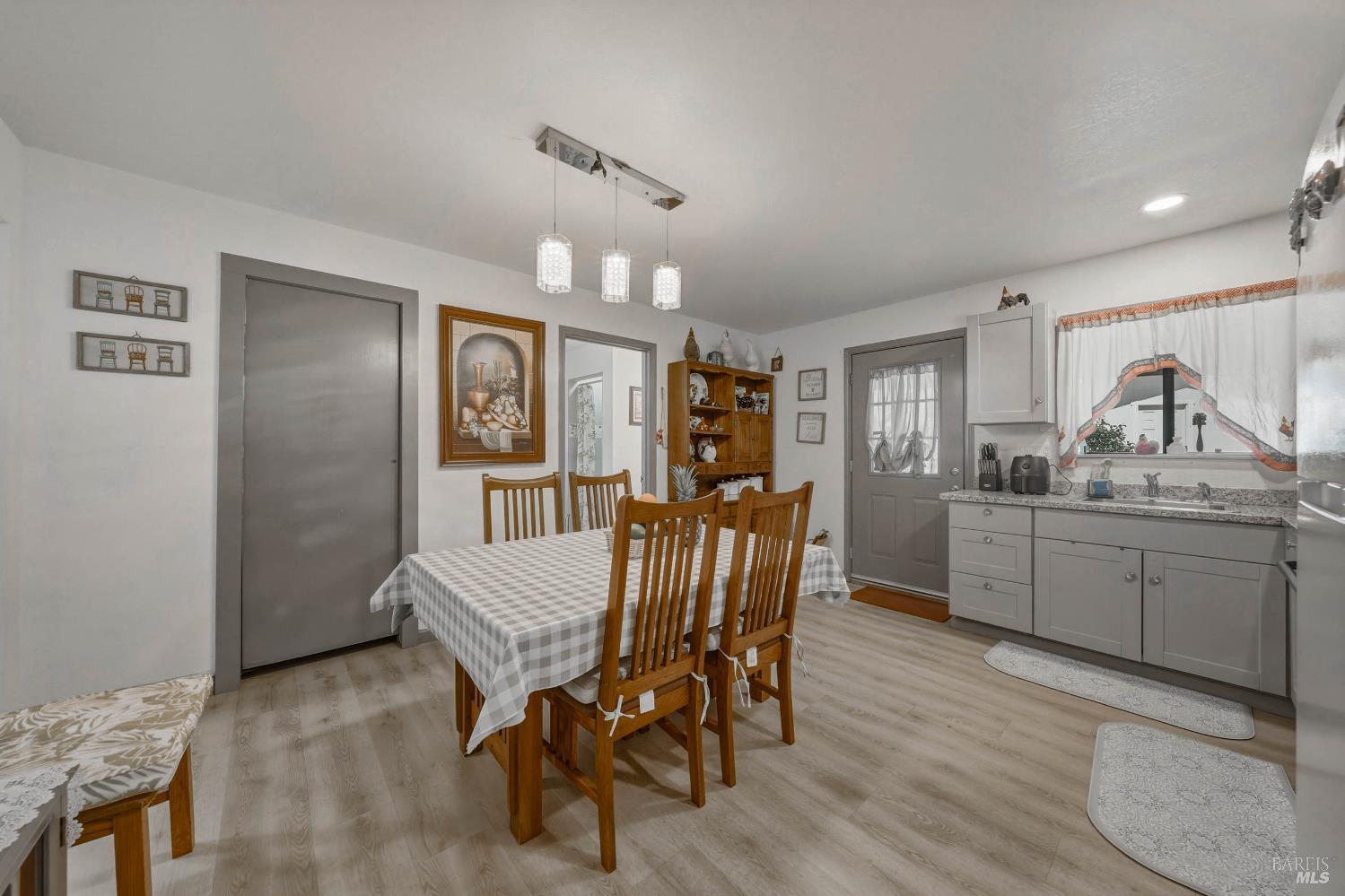 3676 Madrone Street Clearlake CA 95422