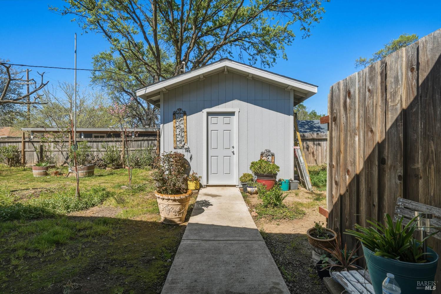 3676 Madrone Street Clearlake CA 95422