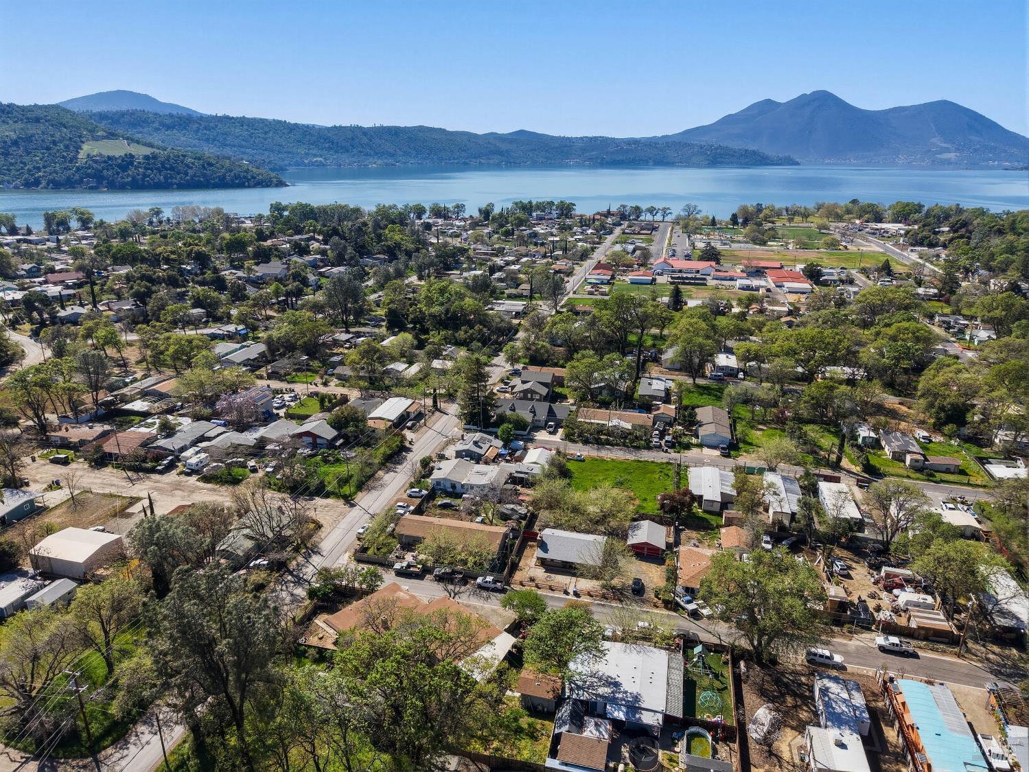 3676 Madrone Street Clearlake CA 95422