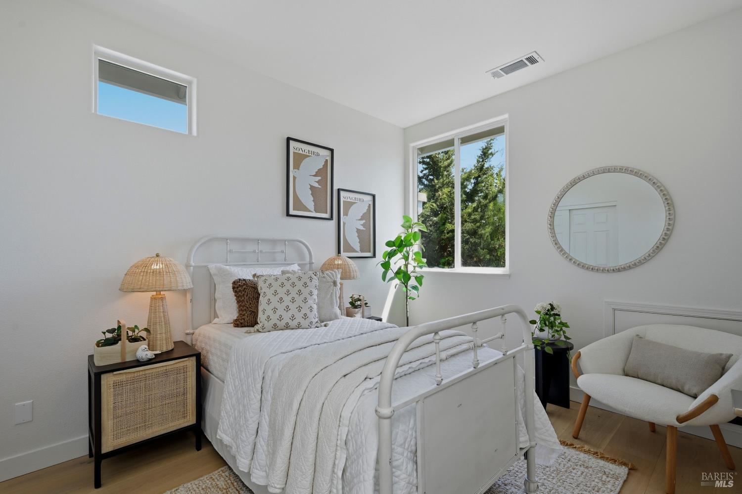 5682 Raters Drive Santa Rosa CA 95409