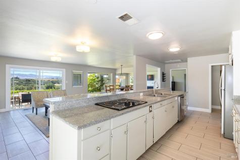 3025 W Dry Creek Road Healdsburg CA 95448
