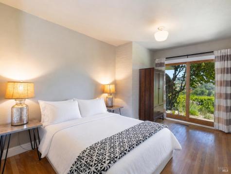 3025 W Dry Creek Road Healdsburg CA 95448