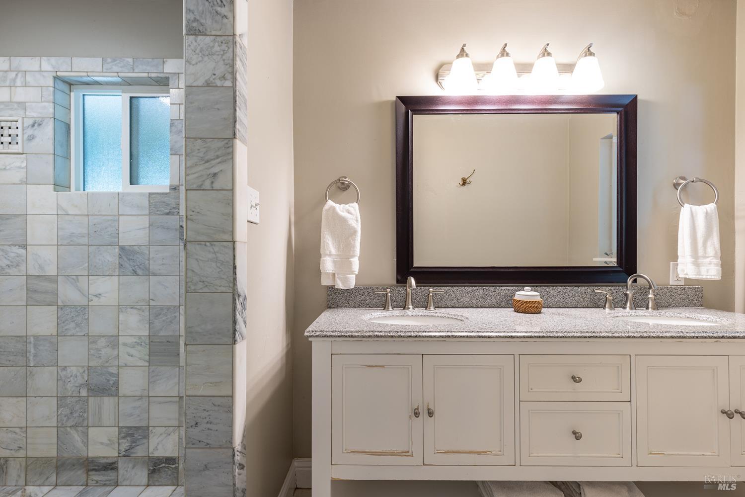 3025 W Dry Creek Road Healdsburg CA 95448