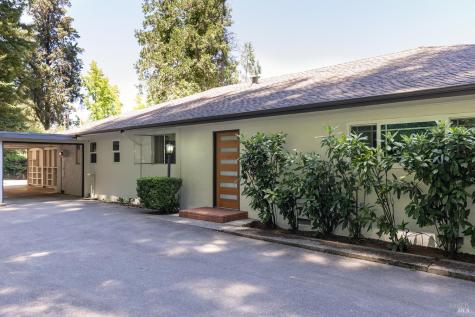 3025 W Dry Creek Road Healdsburg CA 95448