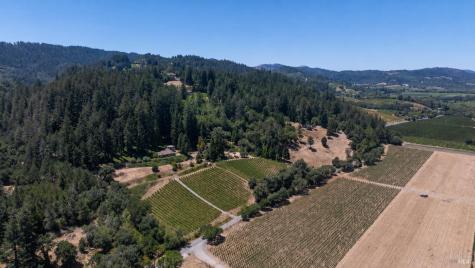 3025 W Dry Creek Road Healdsburg CA 95448