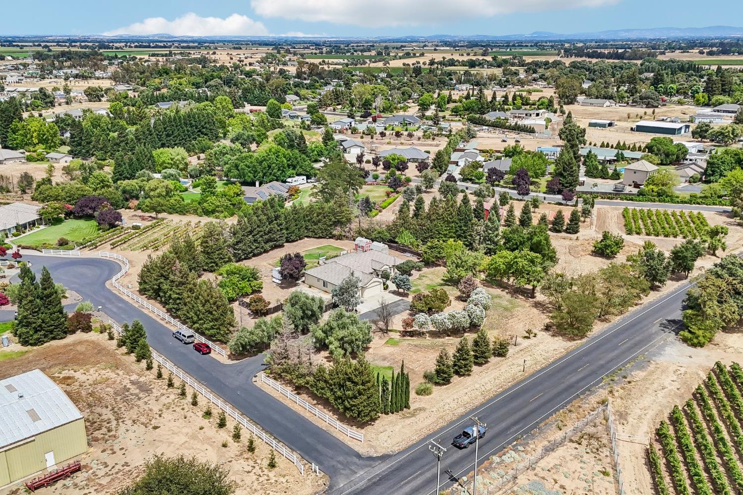 3293 E Woodson Avenue Acampo CA 95220