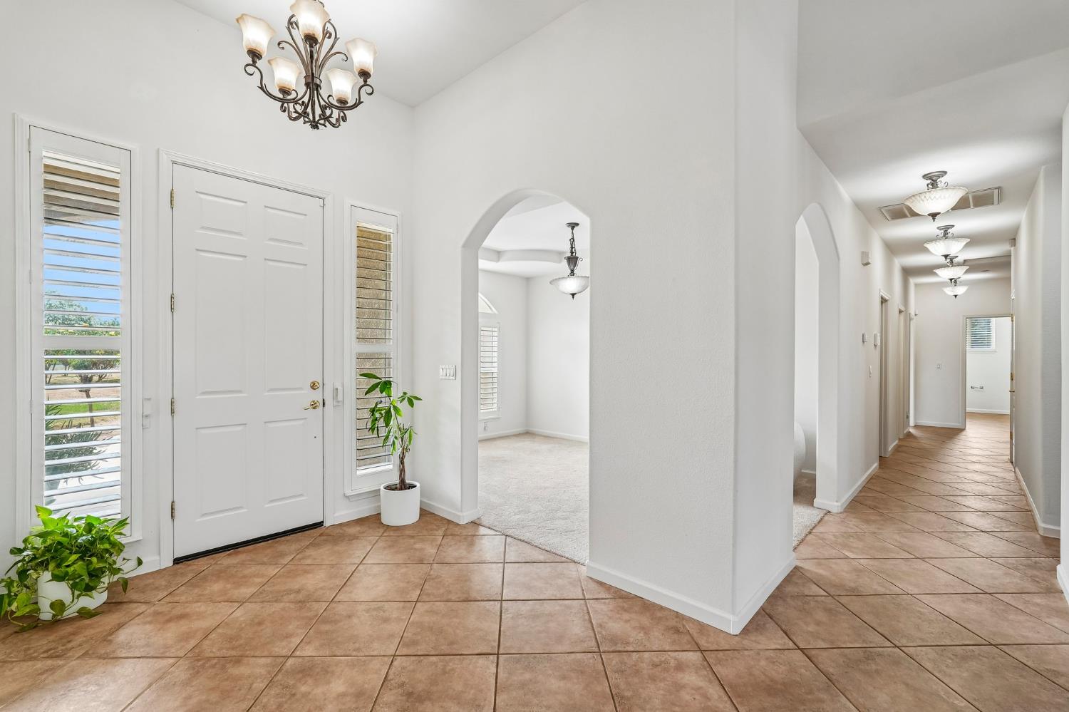 3293 E Woodson Avenue Acampo CA 95220