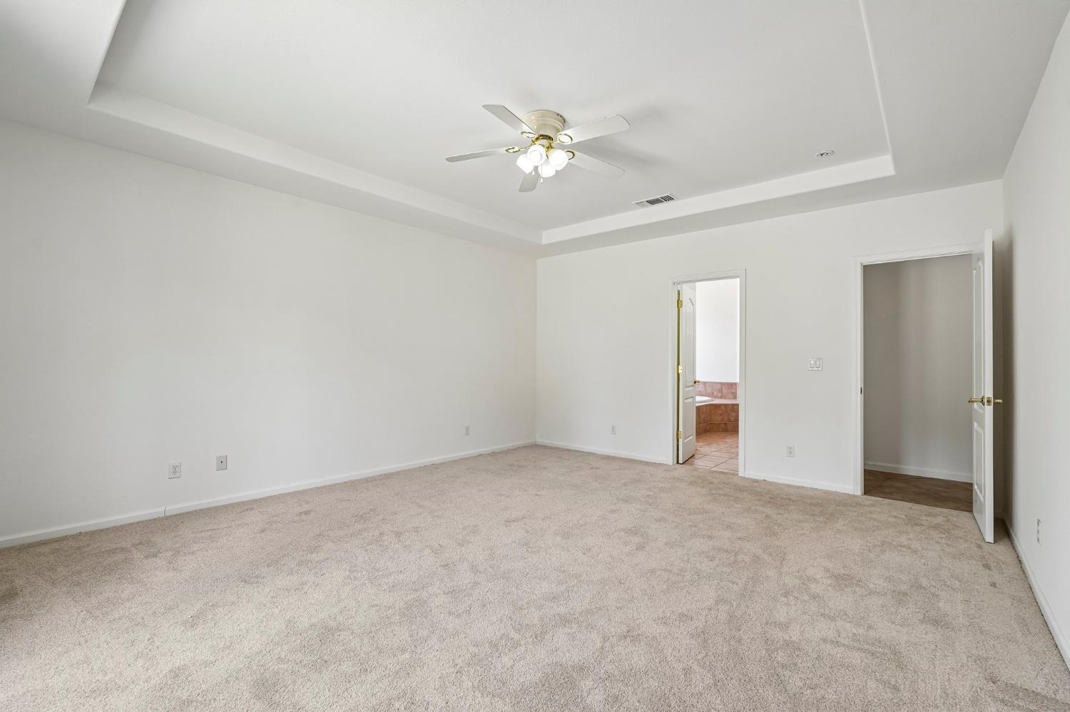 3293 E Woodson Avenue Acampo CA 95220