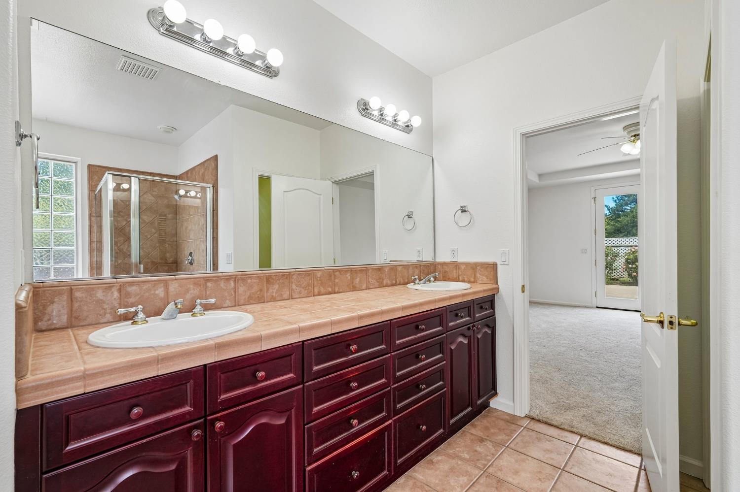 3293 E Woodson Avenue Acampo CA 95220