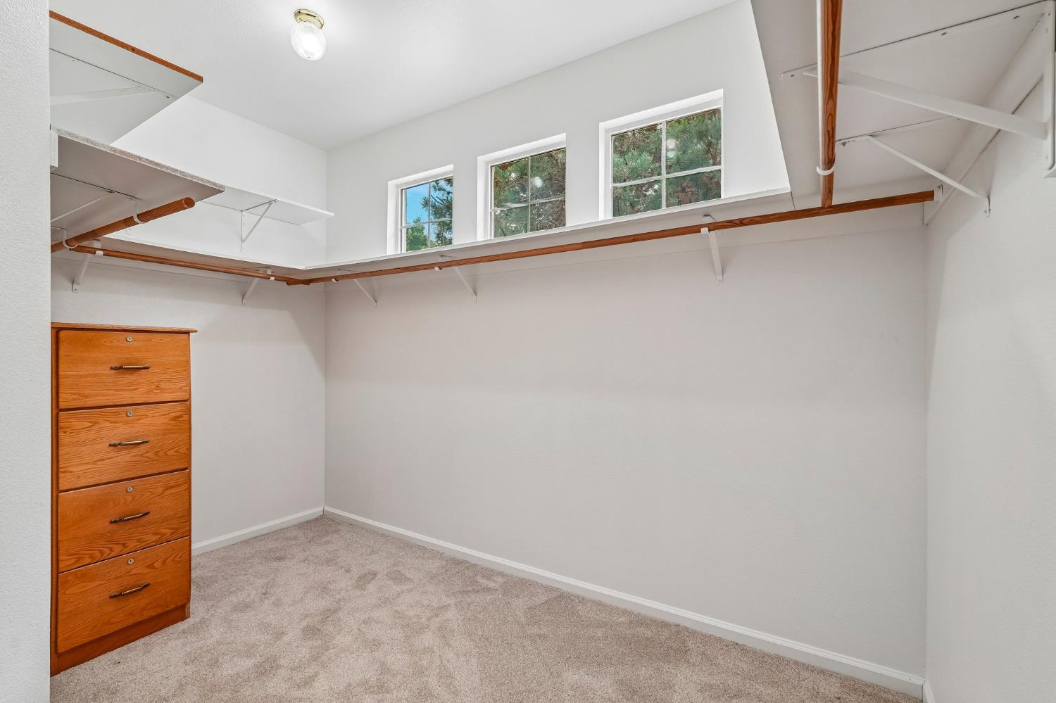 3293 E Woodson Avenue Acampo CA 95220