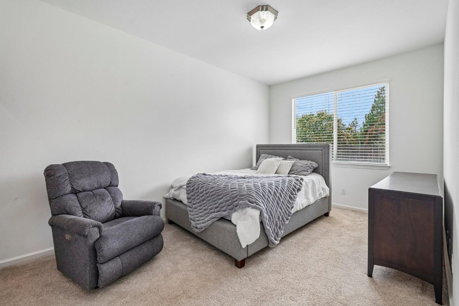 3293 E Woodson Avenue Acampo CA 95220