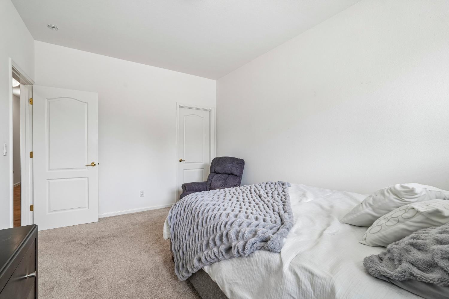 3293 E Woodson Avenue Acampo CA 95220