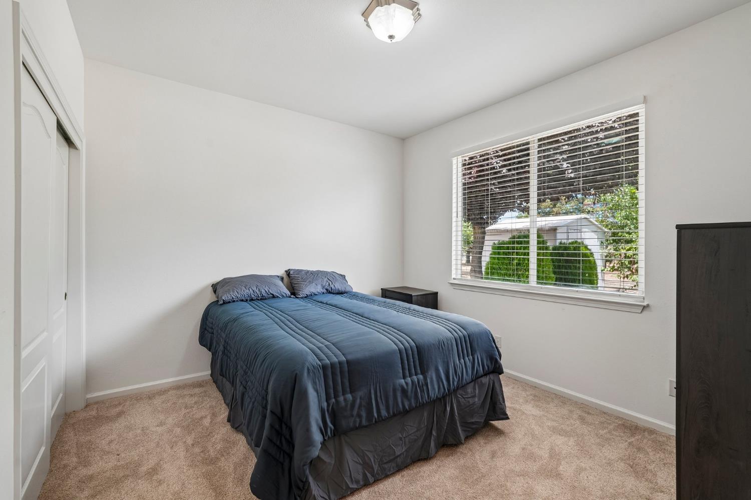 3293 E Woodson Avenue Acampo CA 95220