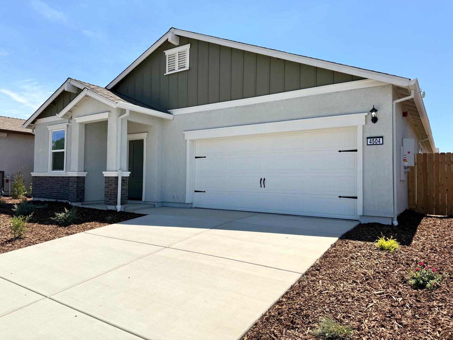 4504 Santa Fe Street Riverbank CA 95367