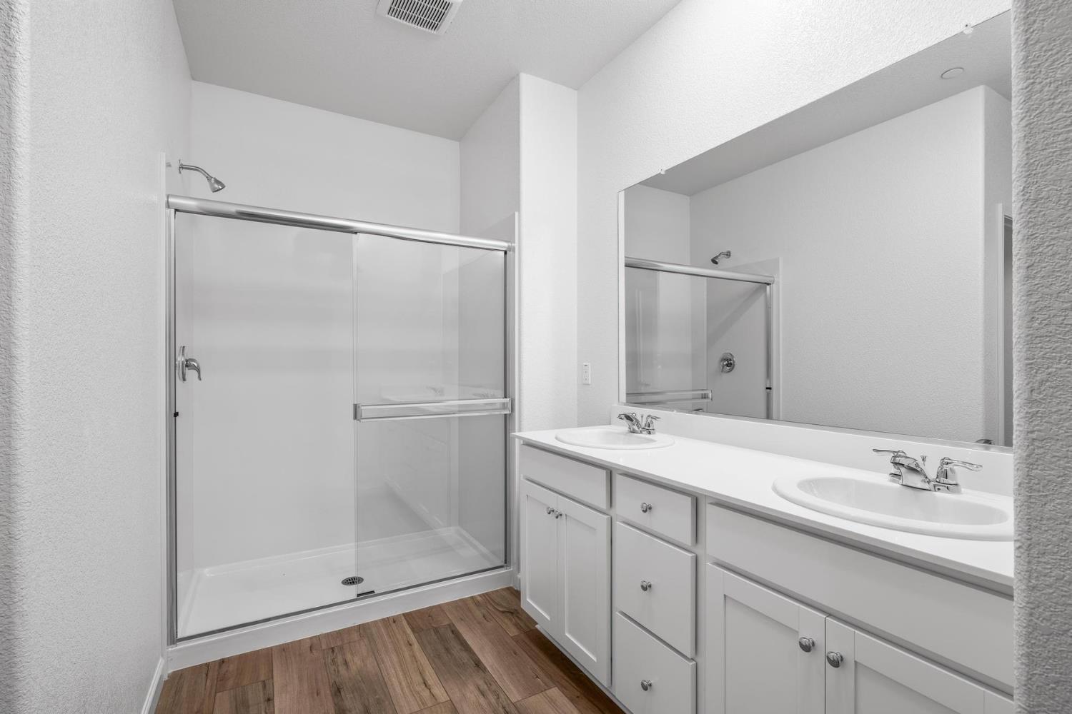 4504 Santa Fe Street Riverbank CA 95367
