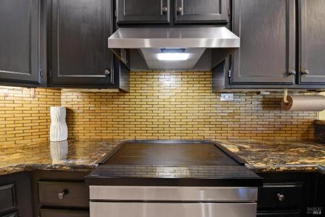 5828 Owl Hill Avenue Santa Rosa CA 95409