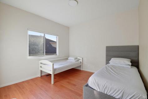 5828 Owl Hill Avenue Santa Rosa CA 95409