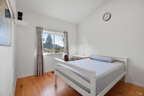 5828 Owl Hill Avenue Santa Rosa CA 95409