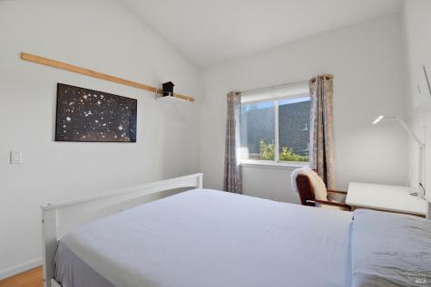 5828 Owl Hill Avenue Santa Rosa CA 95409