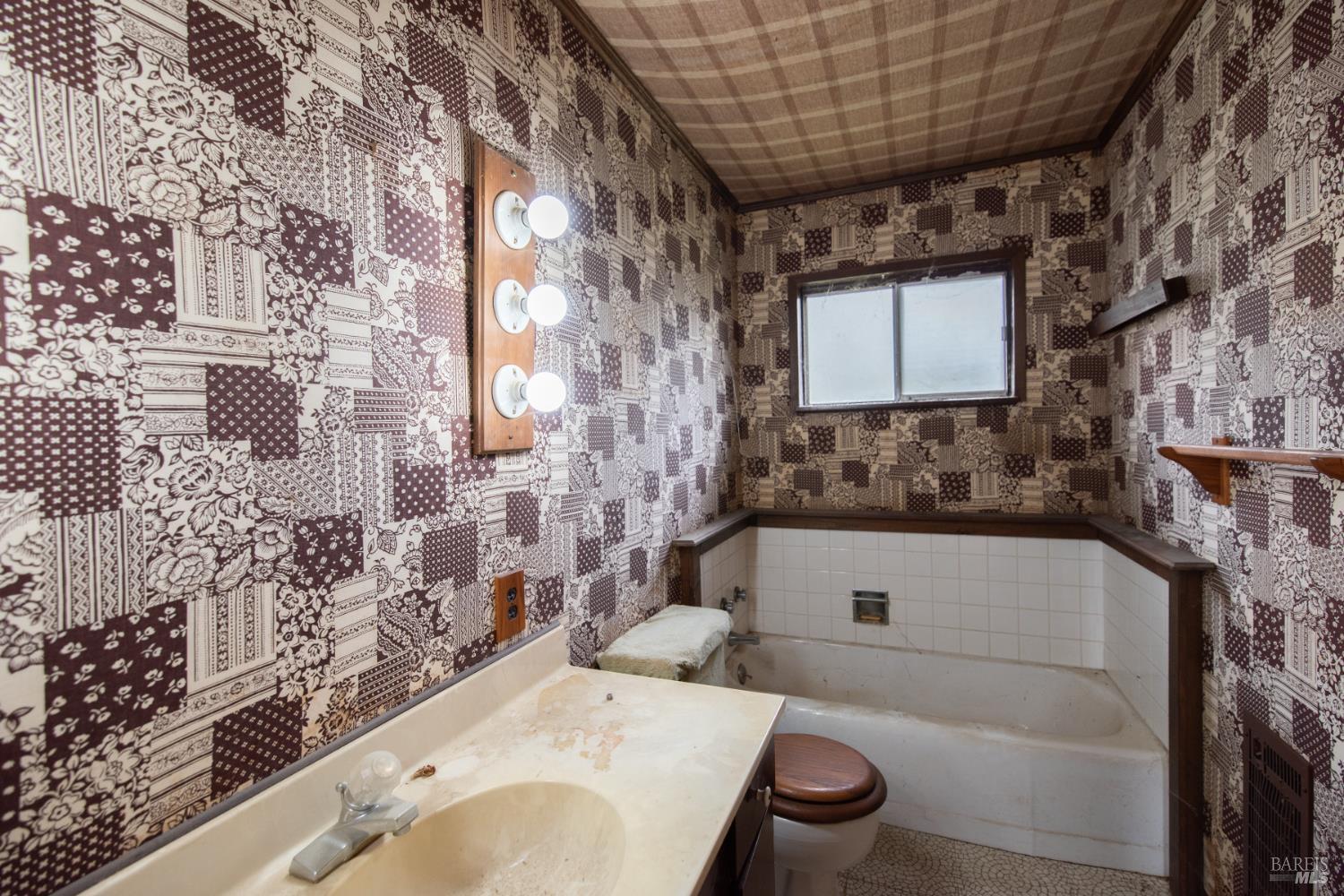 4550 Hidden Springs Road Santa Rosa CA 95404